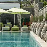 ميكونيان كورالي ريلايس&شاتو Mykonos Town