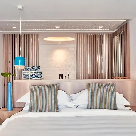 Myconian Korali Relais & Chateaux 5*