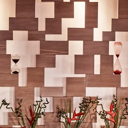 미코니안 코랄리 흘래&샤토 5*