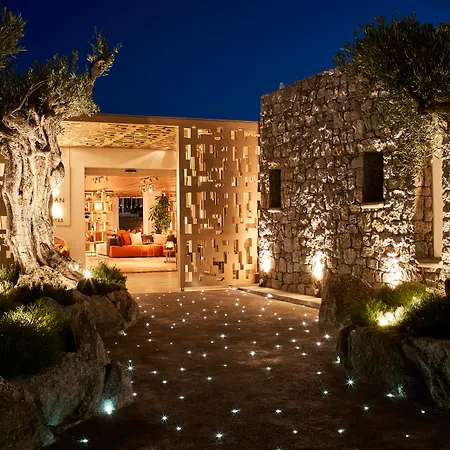 Отель Myconian Korali Relais & Chateaux