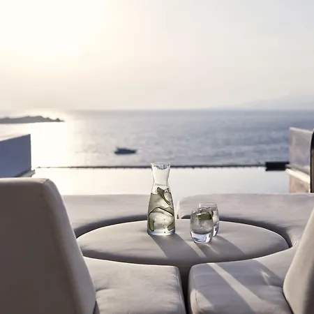 Myconian Korali Relais & Chateaux 5*