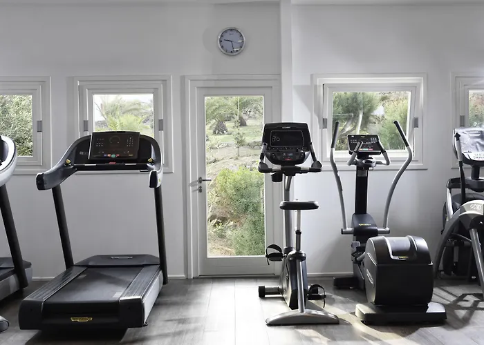 Myconian Korali Relais & Chateaux Hotel